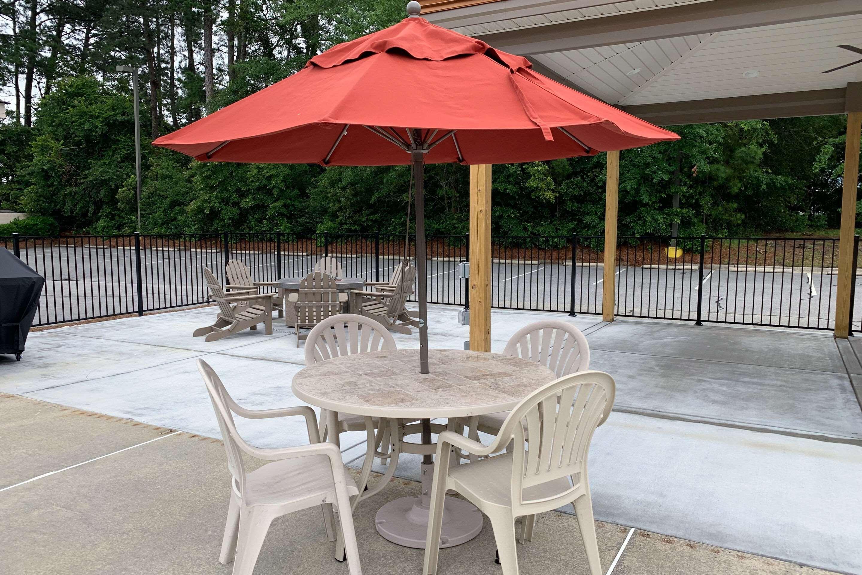 Sleep Inn & Suites Spring Lake - Fayetteville Near Fort Bragg Exterior photo